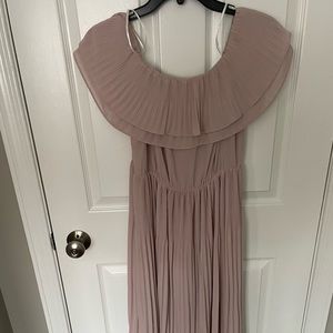 Soft pink/mauve off shoulder dress
